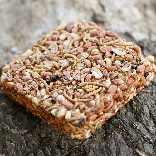 Happy Hen Treat Square Peanut, Raisin & Mealworm